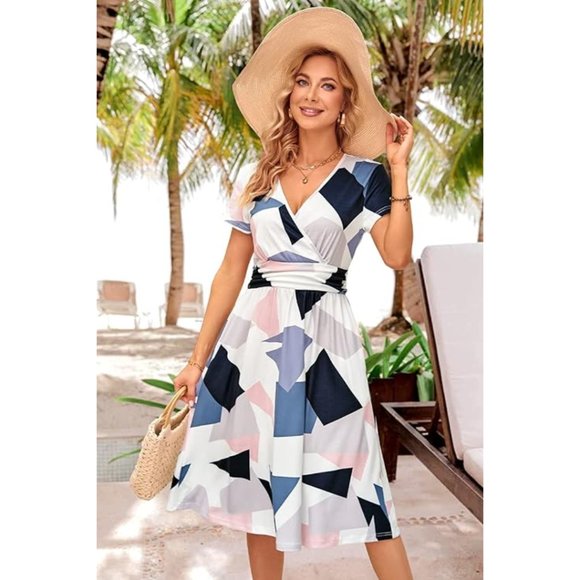 Women's Summer Short Sleeve V-Neck Floral Short Party Dress with Pockets - Picture 3 of 6